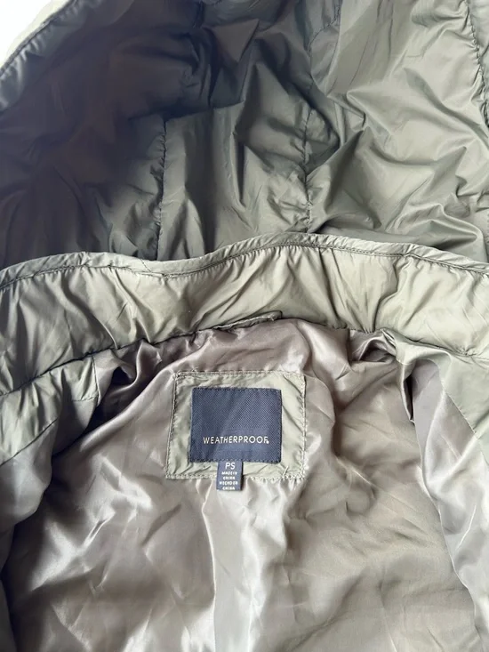 Weatherproof Quilted Hooded Coat in Sage Green - Picture 4 of 6